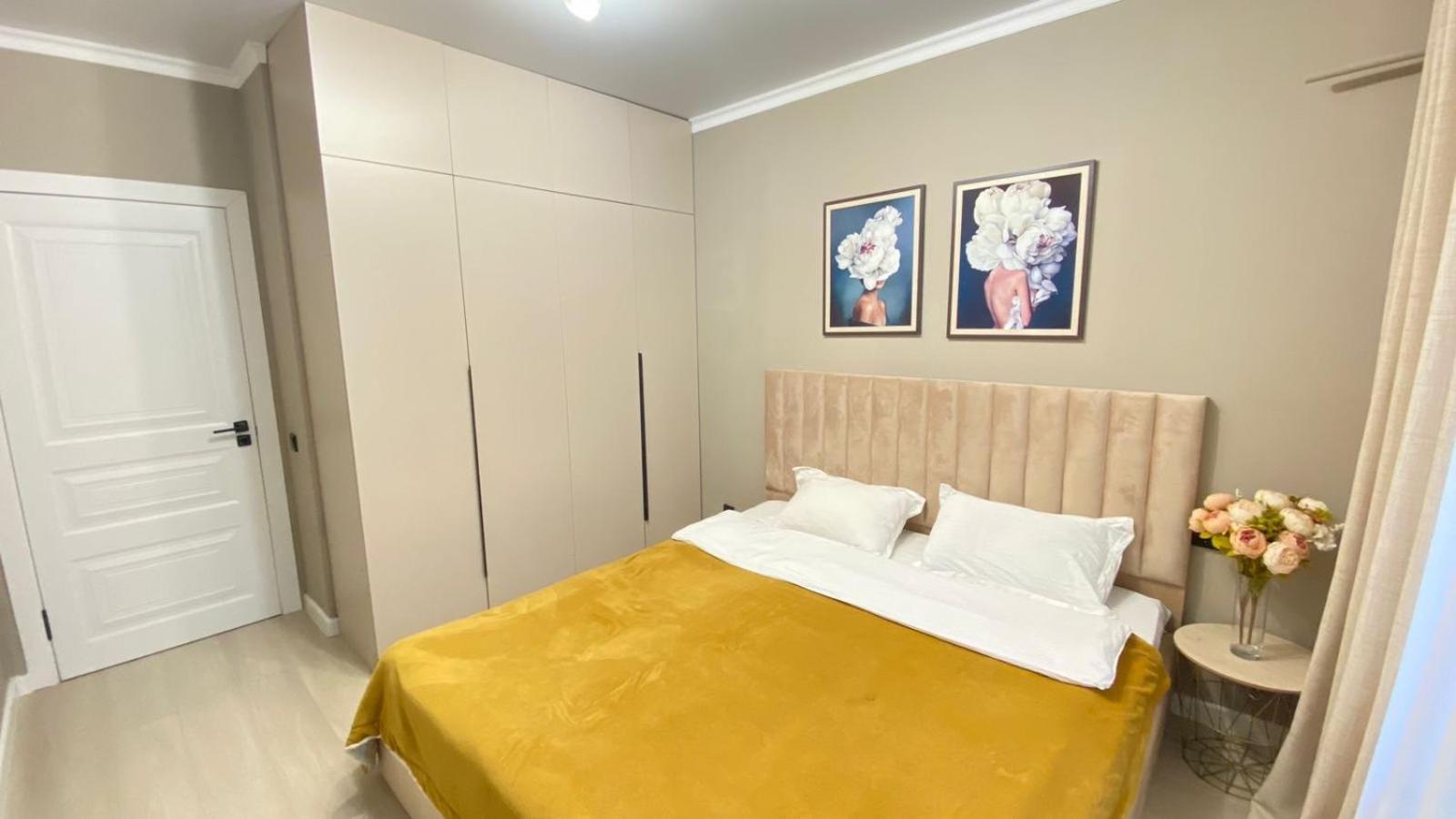 Oner Apartment Almaty Exterior photo